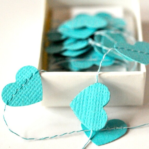 Tiny Paper Garland in a Box Hearts Blue