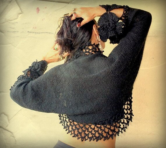 A Night in Istanbul / Black Wedding Shrug Bolero ( S-M-L) / Black Bridesmaid  Bride / Bridal Lace / 3D Flowers - Long Sleeved