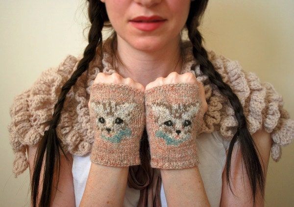 meow mitts KNITTING PATTERN