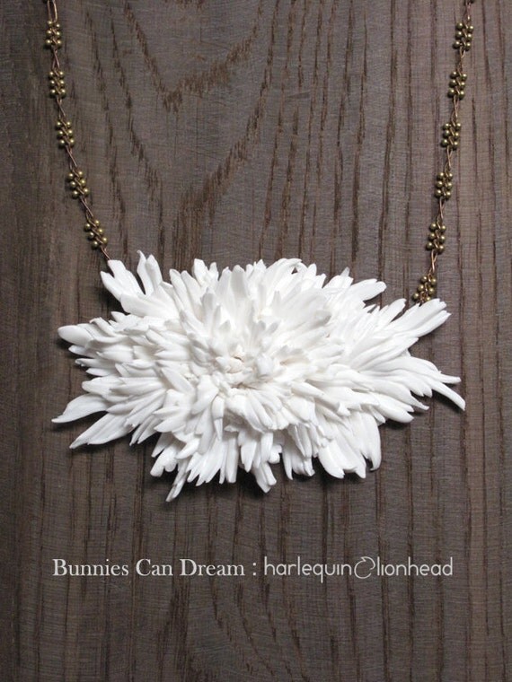 Whirls Collection - Large Clay Necklace No.1 in White and Gold