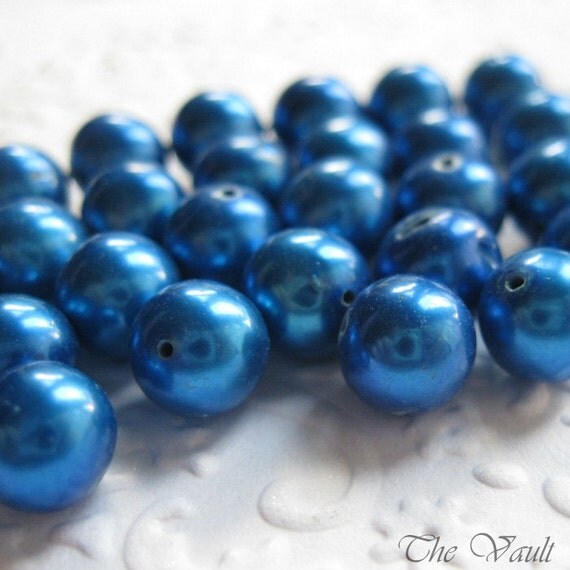 Royal blue freshwater pearl, potato pearl 6-7mm partial strand, 11 inches