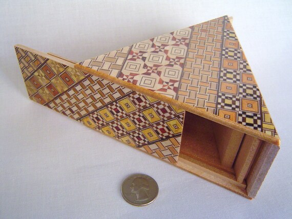 Japanese Puzzle box (Himitsu bako)- TRIANGLE -Open by 5steps Yosegi