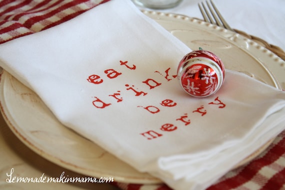 Festive "eat drink be merry" cloth napkins, set of four