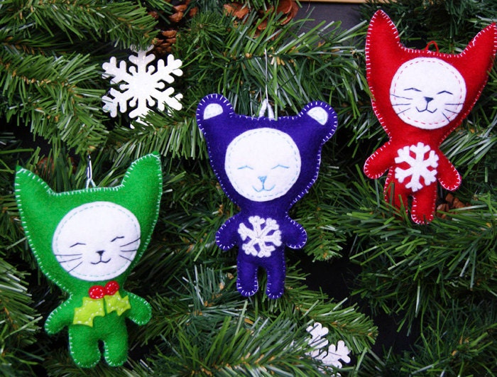 Christmas Tree Decoration, Felt Blue Cat with sparkling SnowFlake for Winter Decor