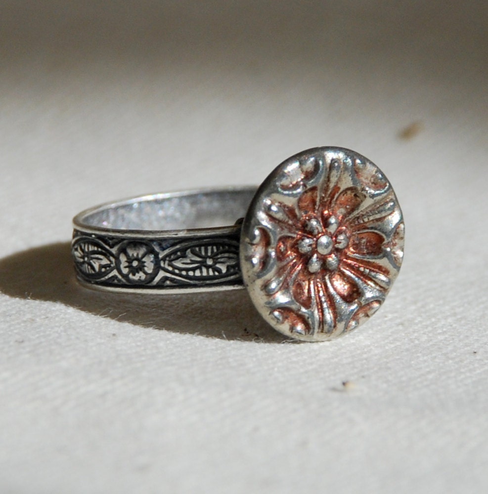Antique Button Ring, pink flower with ornate band