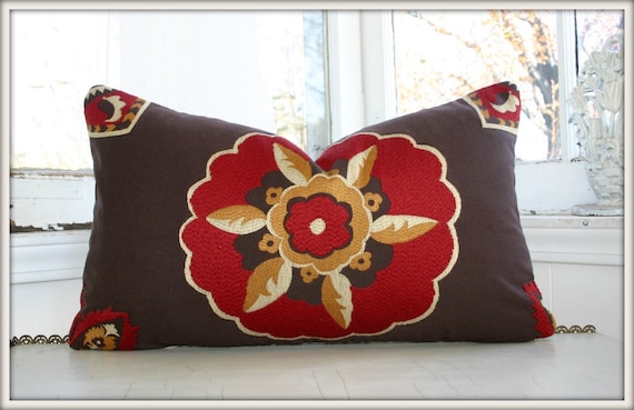 Embroidered Suzani lumbar pillow cover / 12x20 /
