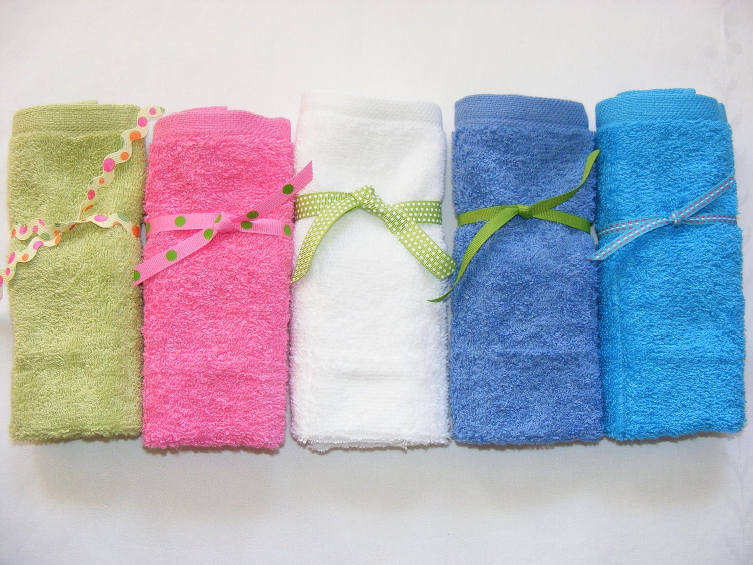 Terrycloth Toothbrush and Paste Travel Pouch in Bright Pink...popular little gift....free shipping