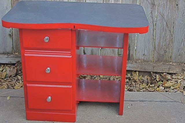 Kids Desk---Cherry Red--Vintage--Chalkboard Top
