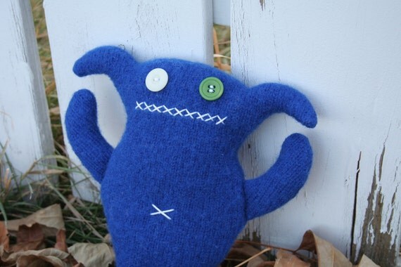 Lone Wool Blue by merrimonster
