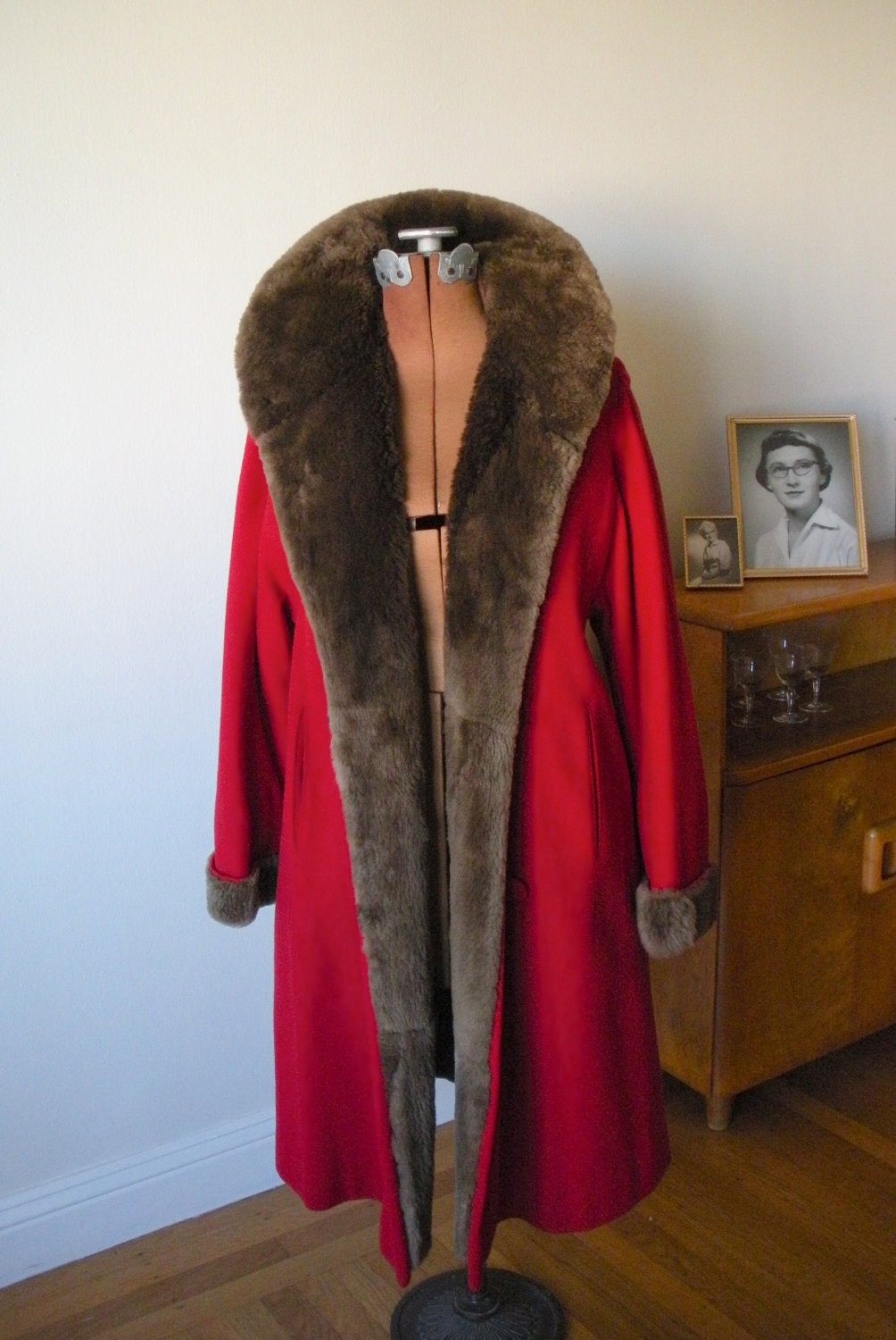 GLAMOROUS Very CHERRY Deco Wool & Fur Coat ( medium)