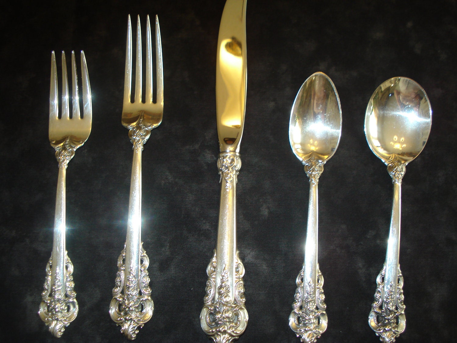 Wallace Sterling Silver Grand Baroque Flatware Fantastic for Christmas or any Occasion  15% OFF  HAPPYHOLIDAYS4U  AT CHECKOUT