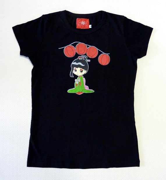 Sweet "Geisha Chibi" t-shirt / tee (with lanterns and mochi hair ornaments)