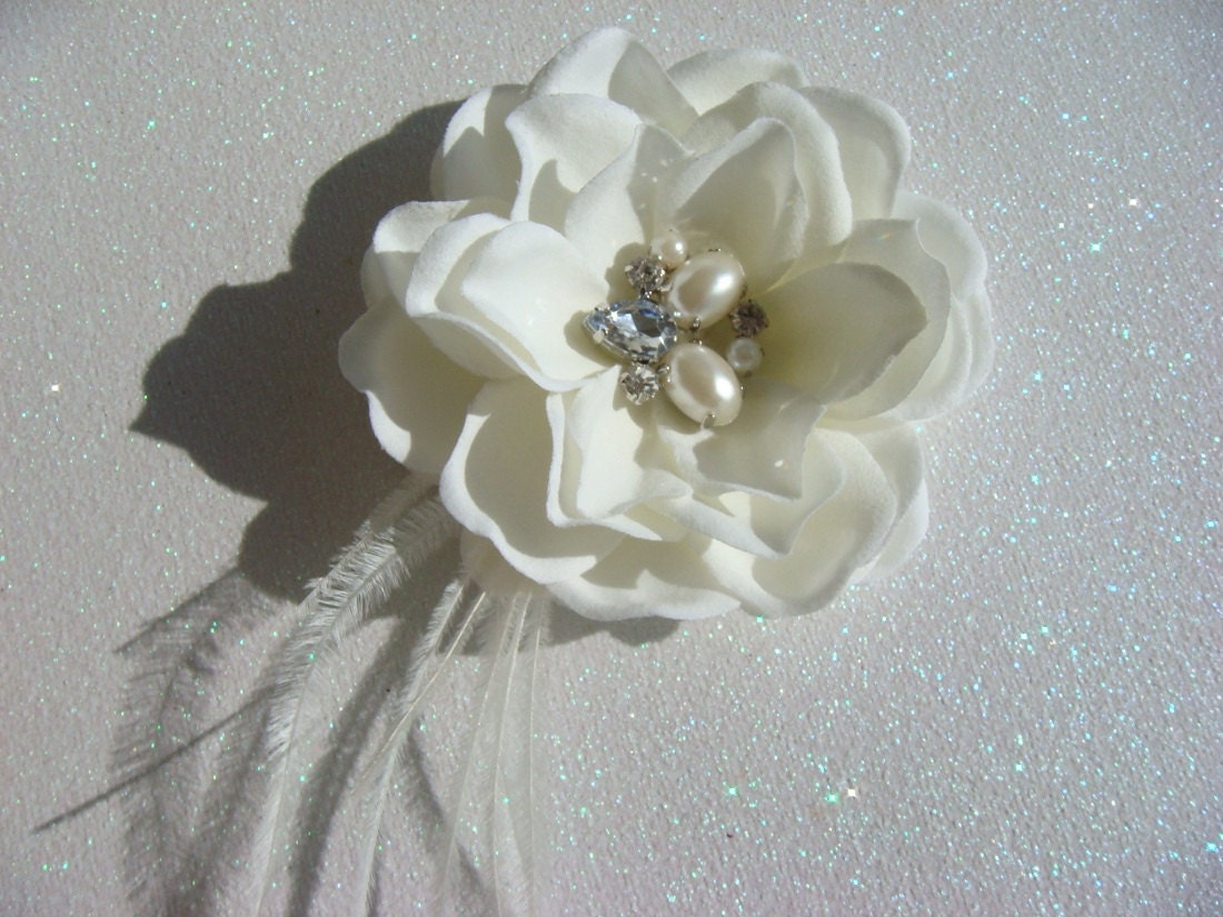 Ivory Flower with rhinestone and pearl centerpiece bridal hair flower clip 