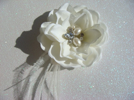 Ivory Flower with rhinestone and pearl centerpiece bridal hair flower clip 