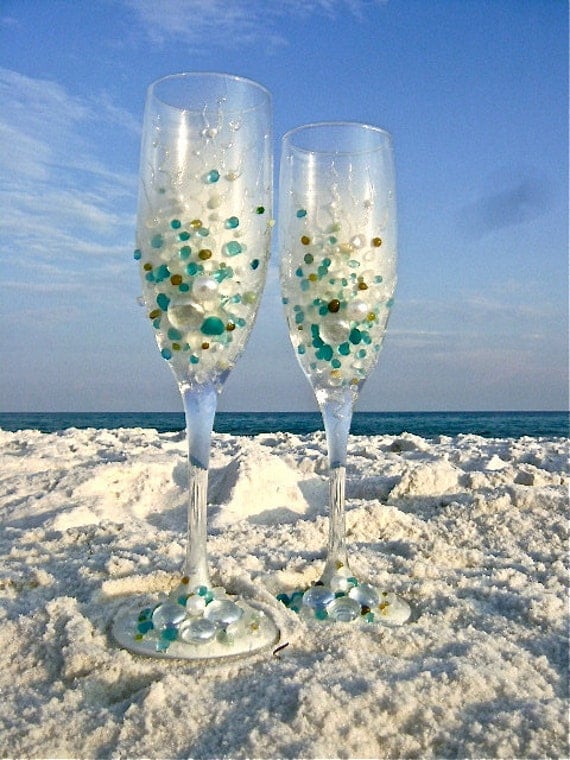 Beach wedding toasting flutes Hand decorated Wedding Champagne Glasses in 