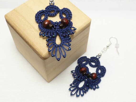 Tatted Earrings in Navy with wood and dark bronze glass beads - Allure