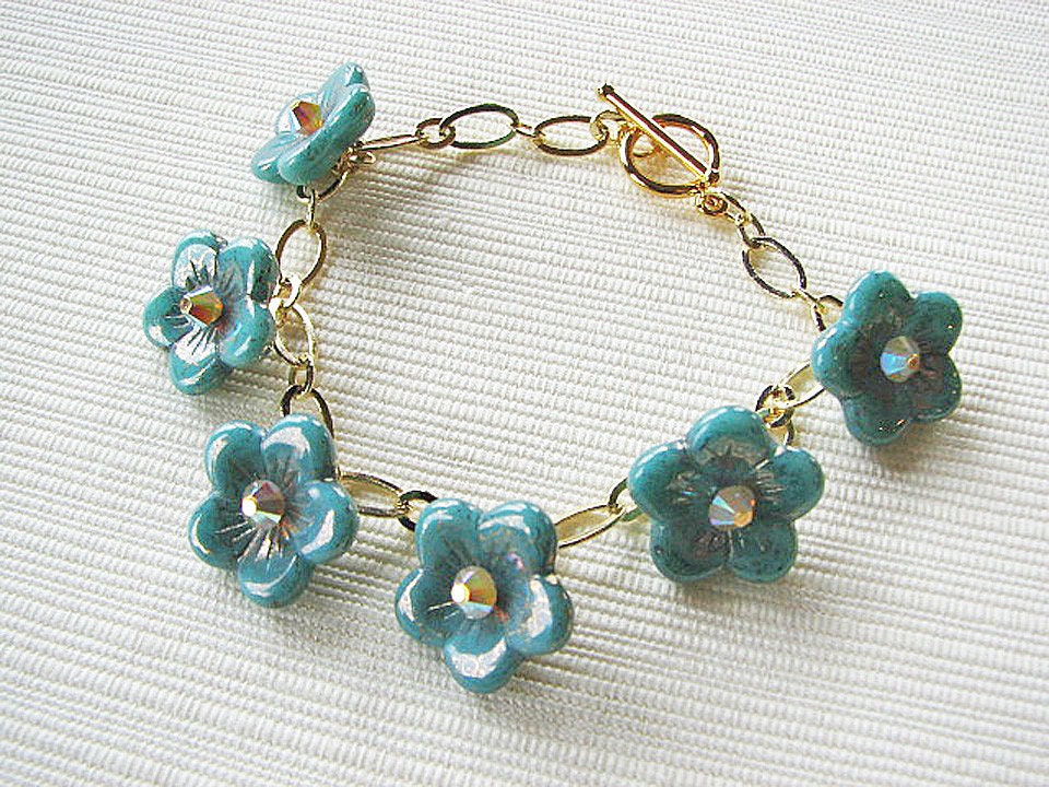 Turquoise Floral Bracelet with Swarovski Accents