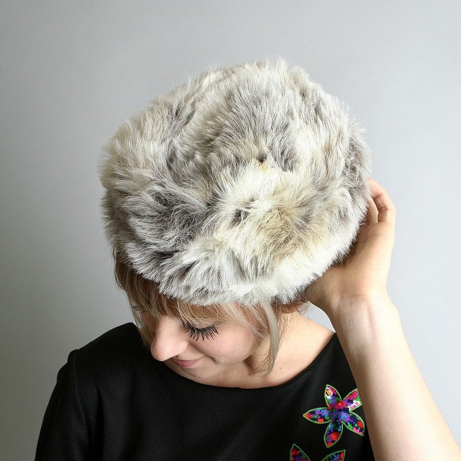 Vintage Faux Fur Hat - Marbled Ski Bunny - Small White Winter