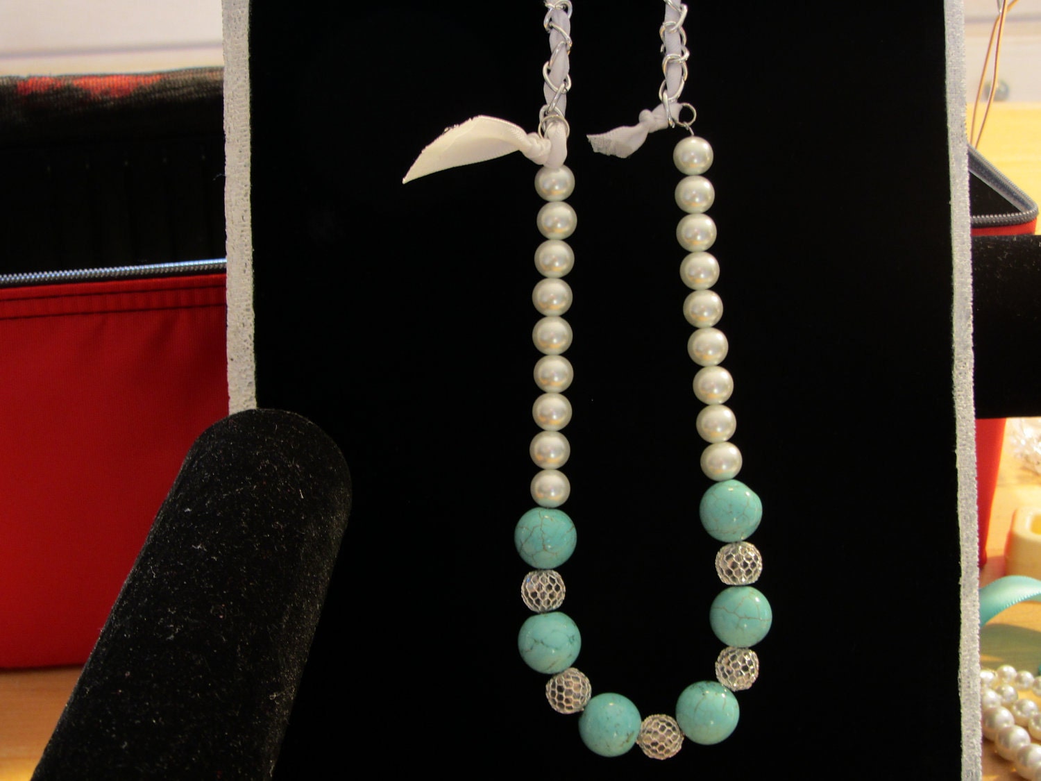 Turquoise and Glass Pearls Chain and Ribbon Necklace