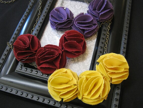 M's Triple Pom Necklace - Romantic Red, Deep Purple, Mustard Yellow