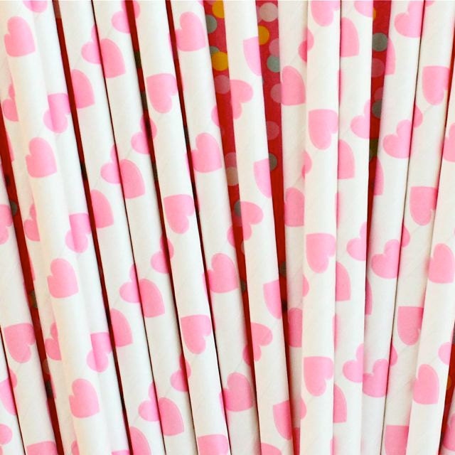 50 Pink Heart Paper Drinking Straws