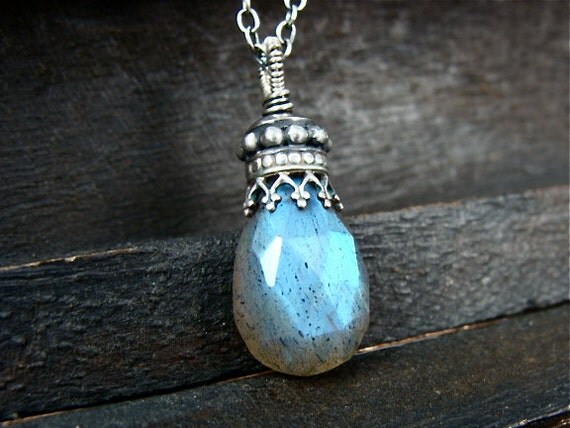 labradorite pendant