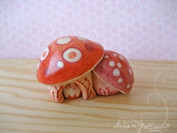 NOM home double mushroom cottage
