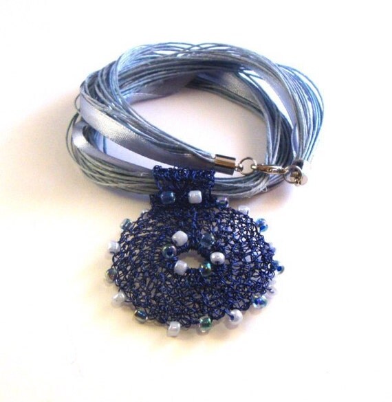 Wire crochet necklace dark blue circle OOAK
