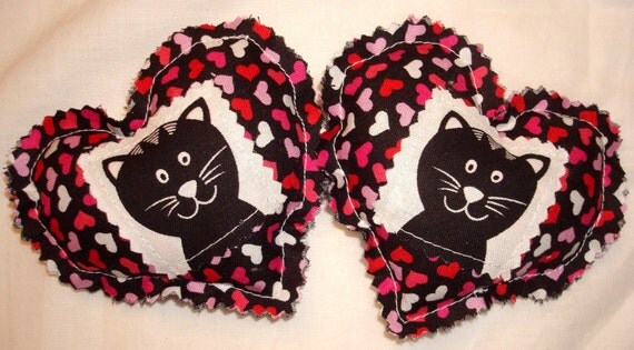 Catnip Cat Toys - Set of 2 - Valentine's Day Kitty Hearts Catnip Cat Toys - Set of 2 - Valentine's Day Kitty Hearts