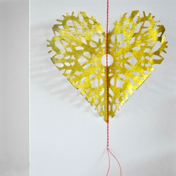 Layered Lace Heart Gift Card Gold Leaf