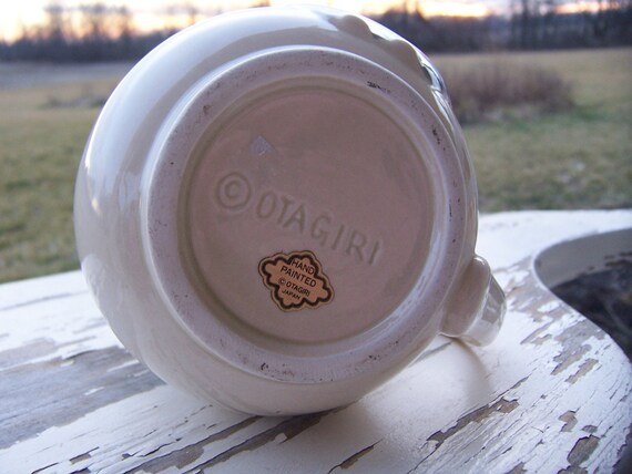 Kitsch cow ceramic mug great for coffee and tea with theeSALE