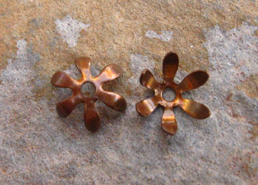 4 Trinity Brass 6mm  Small Petal Bead Caps Trinity Vintage Patina  -  LOW SHIPPING