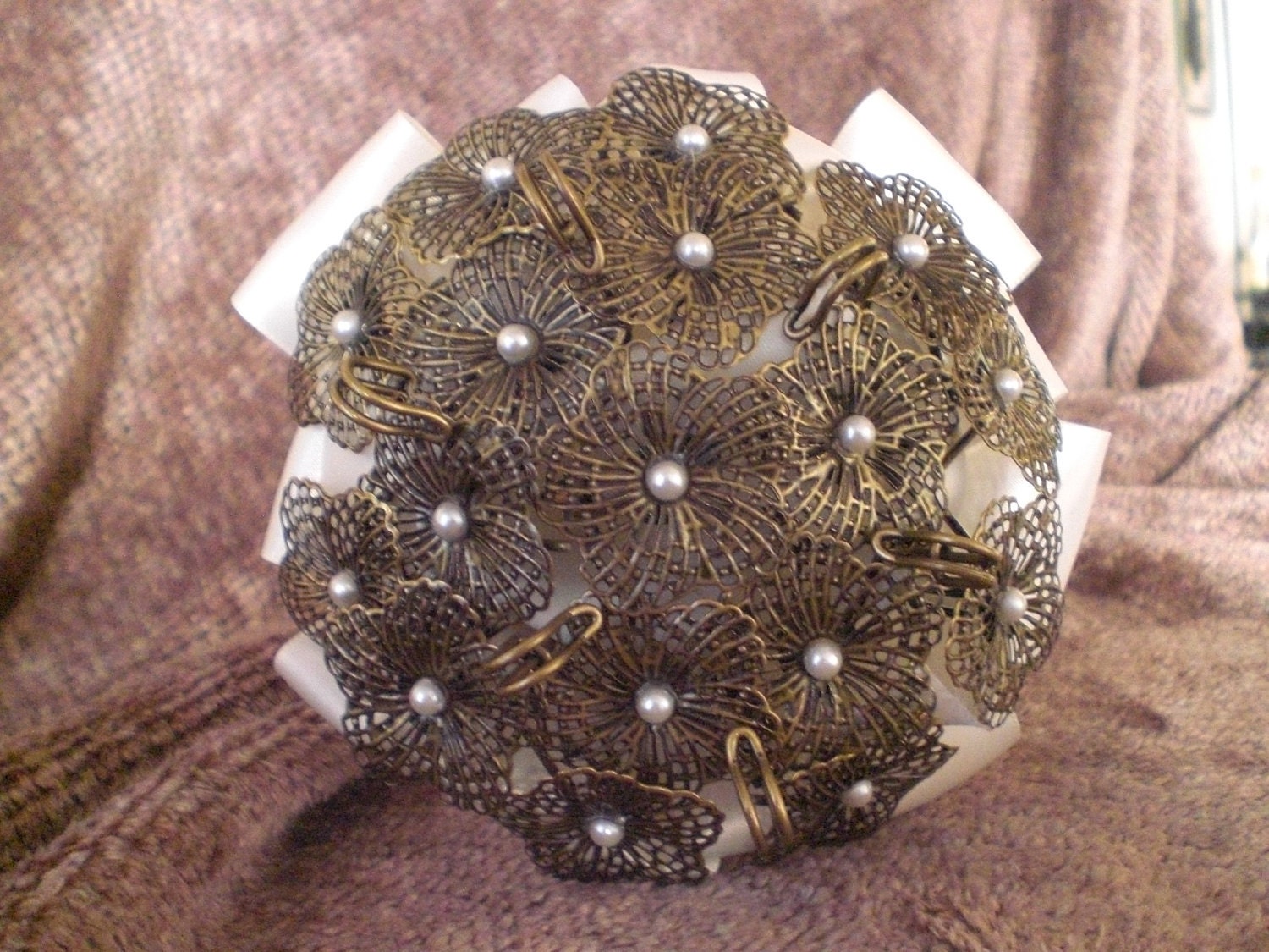 Bronze Brooch Pearl Bouquet with Ivory Wrap