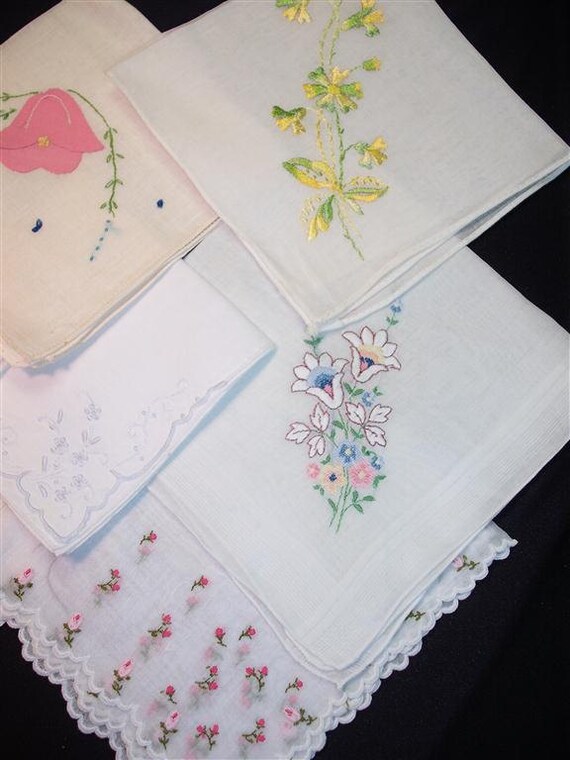 Handkerchiefs - Vintage Embroidered Hanky Grouping of 8 - (B) - Hanky Panky