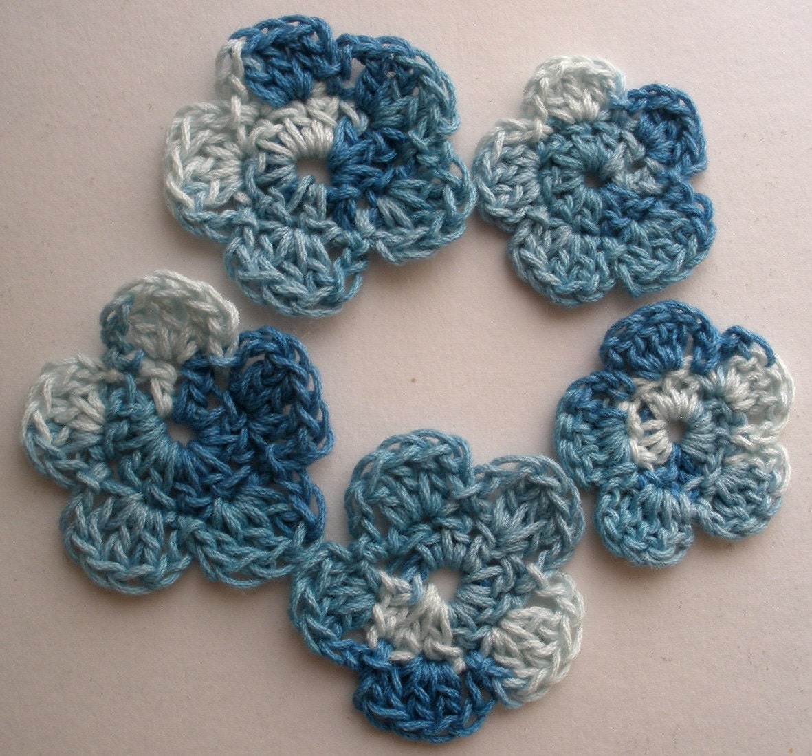 Blue variegated flowers set of 5