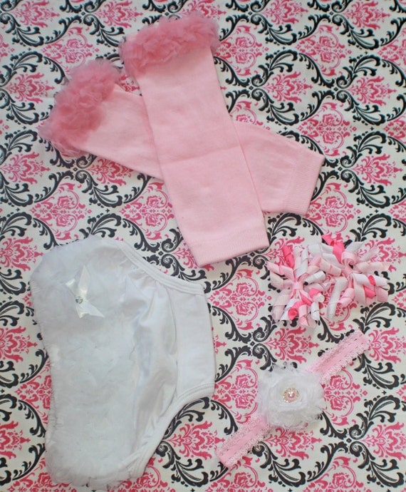 Photo Prop Complete Set - Pink and White Spring Baby Girl - Ruffled Diaper Cover - Ruffled Leg Warmers - Flower Headband and Hair Bows