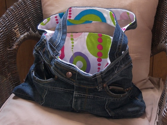 Upcycled denim jeans hand bag with retro interior