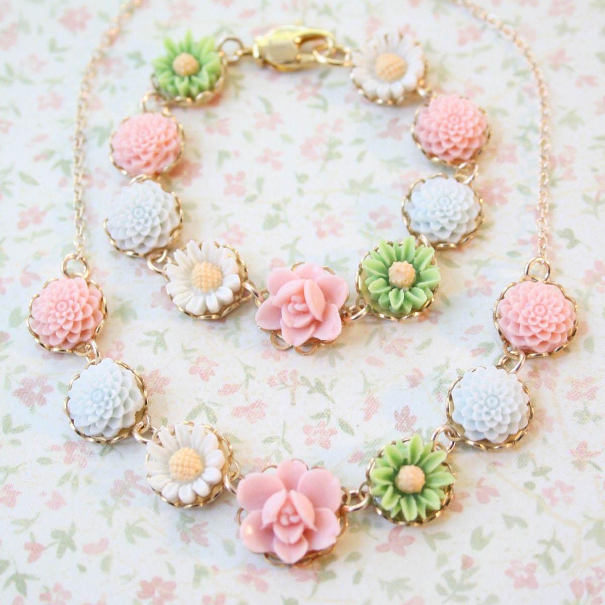 Pastel Floral Necklace and Bracelet Gift Set