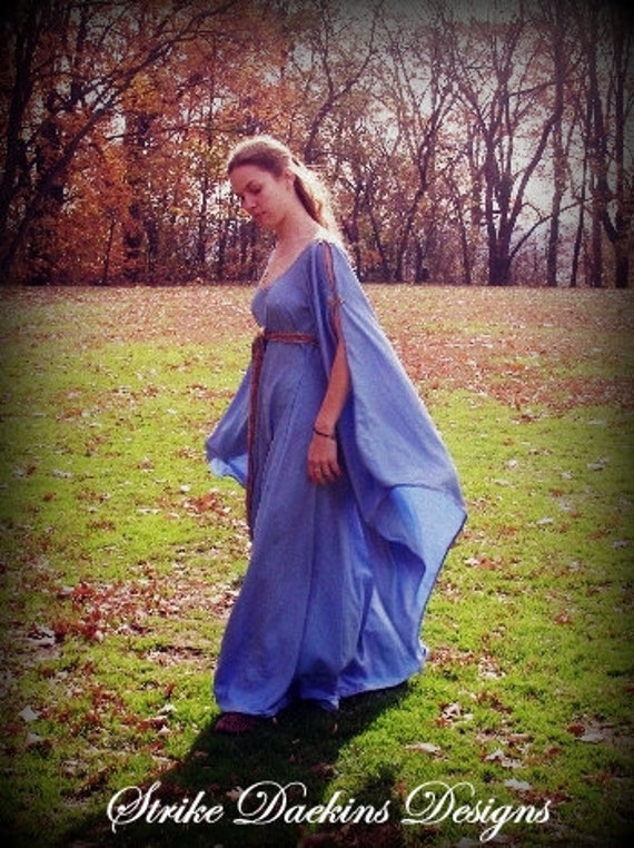 Lady Guinevere Blue Battle Dress Replica from King Arthur Movie
