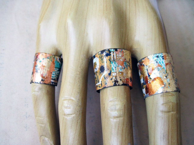 Pinchbeck. Recycled Tin Gold Bling Paper Decoupage Adjustable Ring Set.