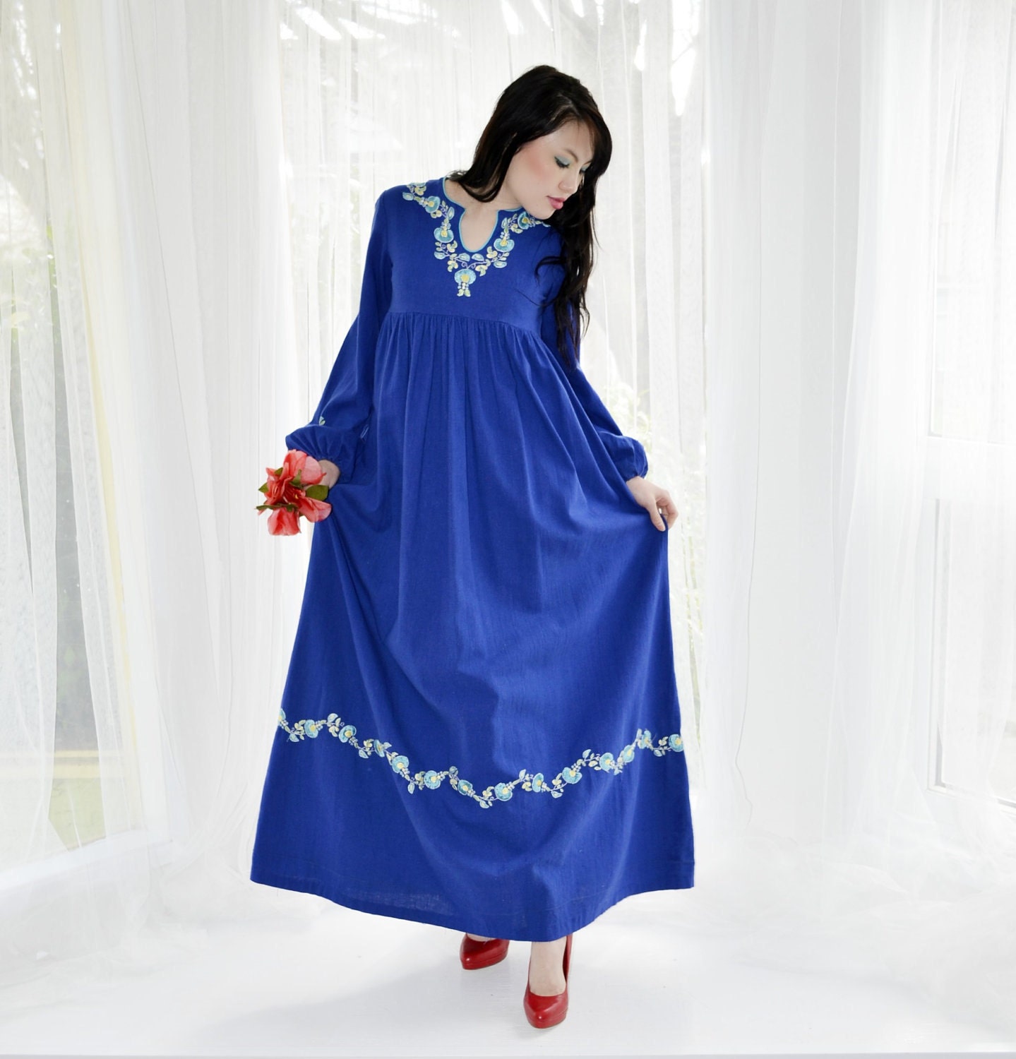 Embroidered Royal Blue Carnaby Street Vintage 60s by empressjade Embroidered Royal Blue Carnaby Street Vintage 60s by empressjade