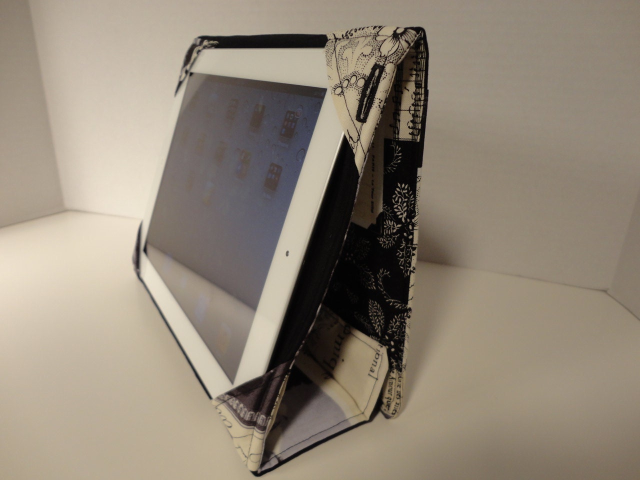iPad Case iPad Case Cover iPad 2 Cover iPad 3 Case iPad Stand Case Paris iPad Cover, Free Domestic First Class Shipping