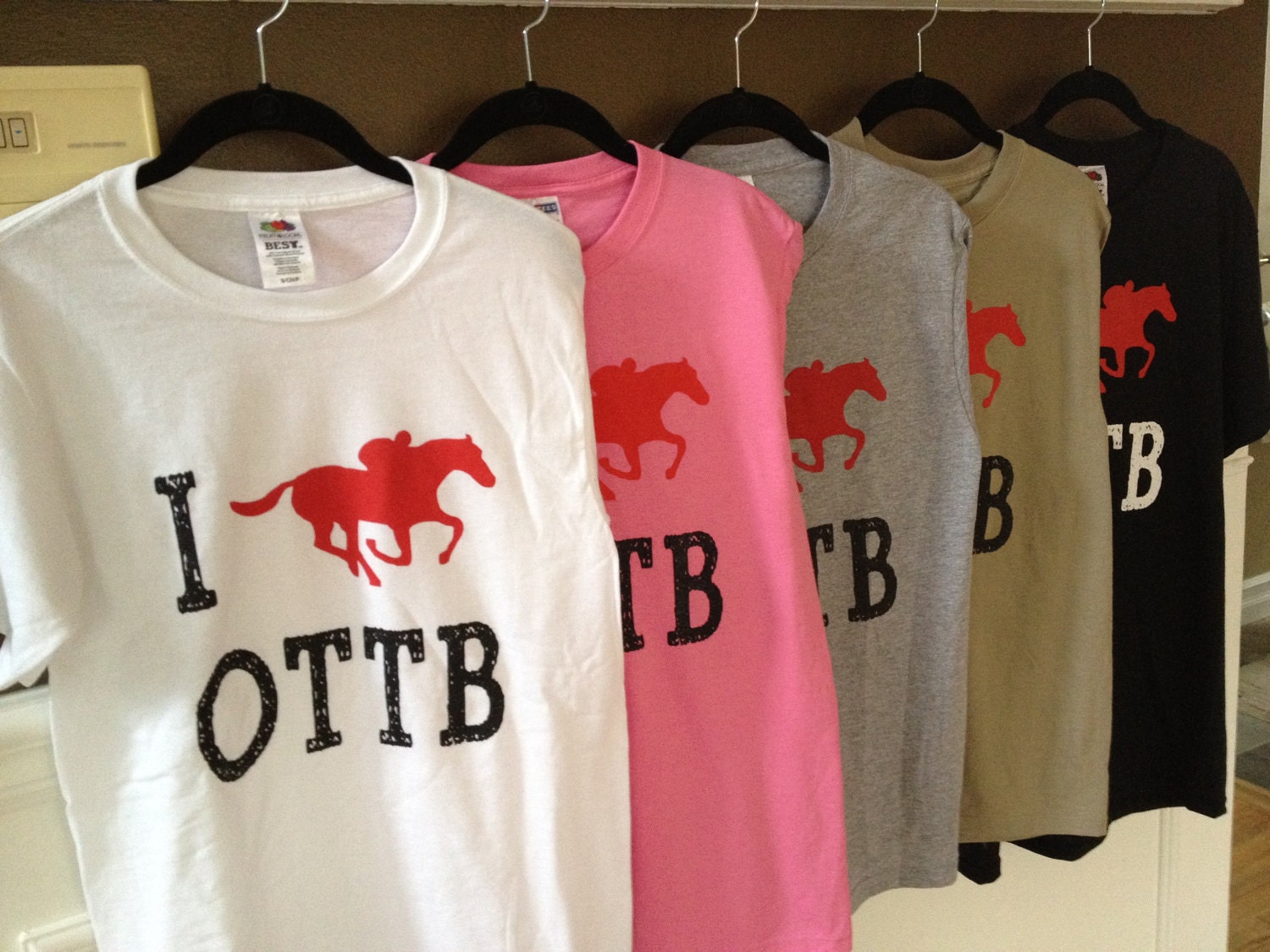Tshirt  ---"I luv/ride/run OTTB"---