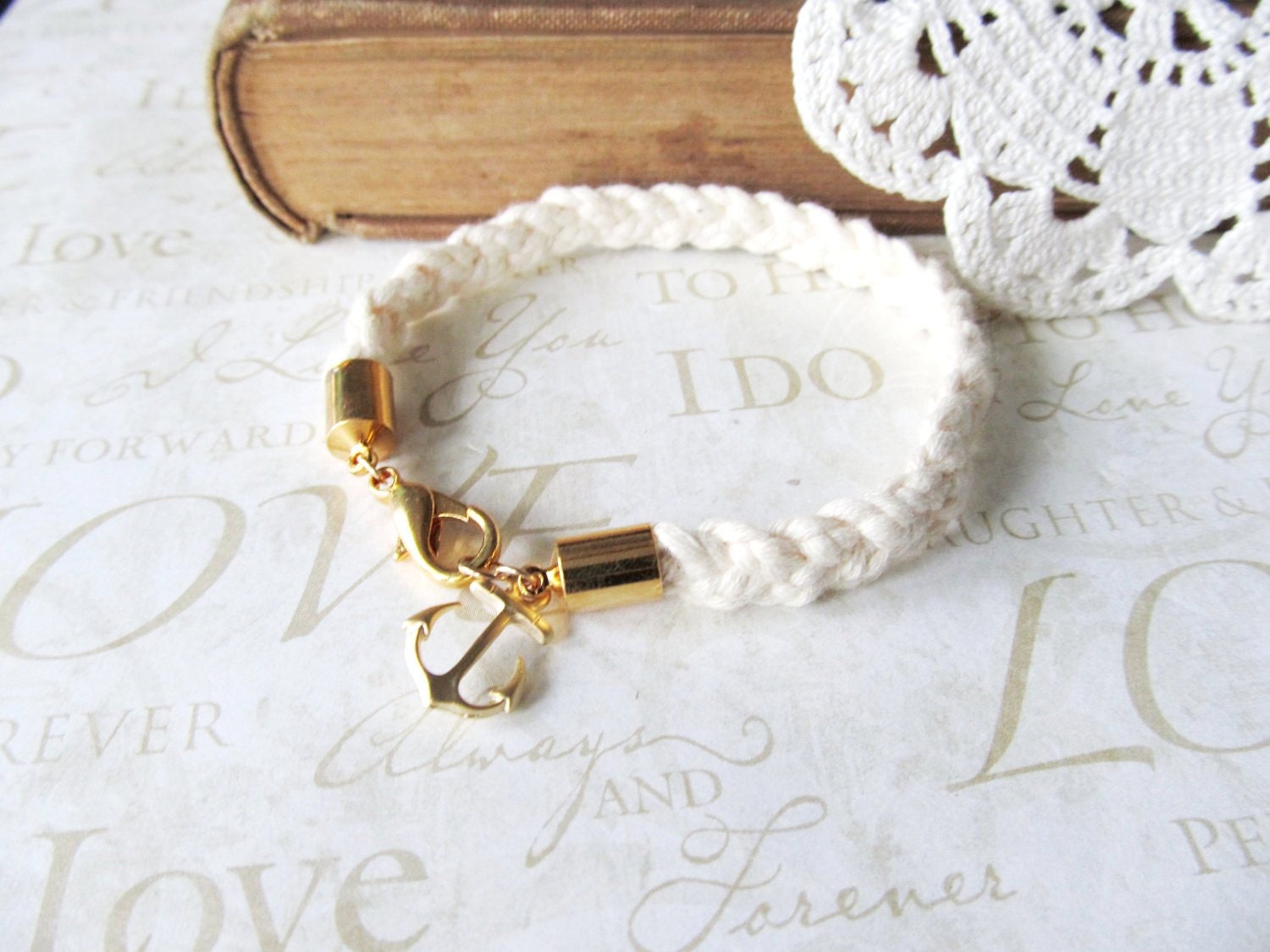 KNOTTY v.1 braided nautical rope bracelet with anchor charm (gold)