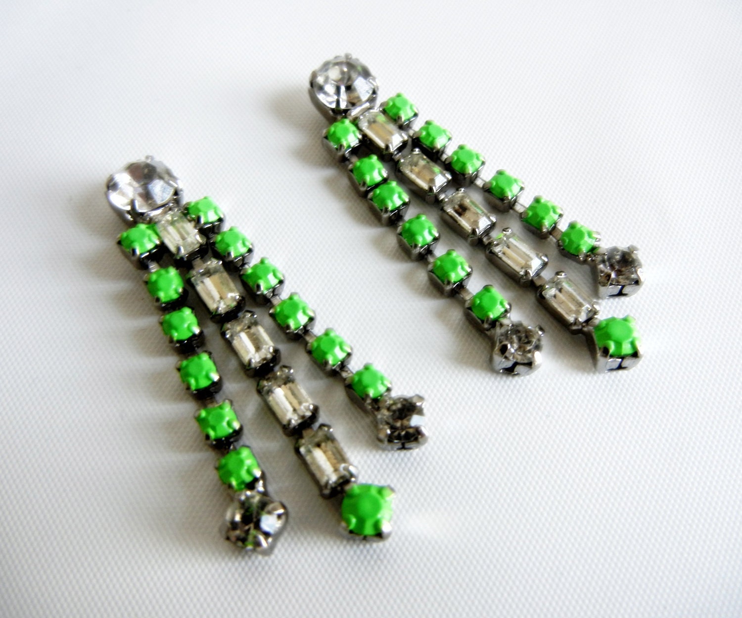 Vintage 1950s One Of A Kind Neon Green Rhinestone Earrings