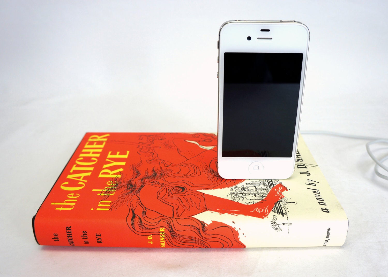 Catcher in the Rye booksi for iPhone and iPod - J.D. Salinger