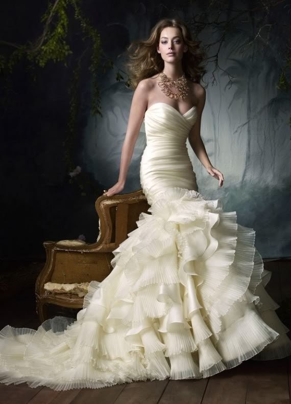 Beautifull Sweatheart neckline mermaid trumpet wedding dress gown (custom order only)