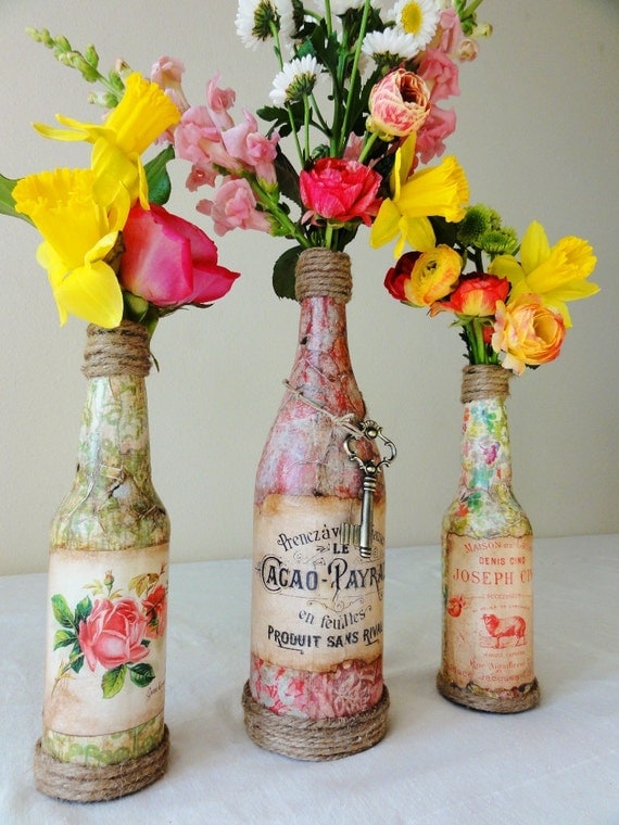 Josephine- Wedding Table Centerpiece-French Chic- Beautiful Vintage Bottle Vase with French Label and Key