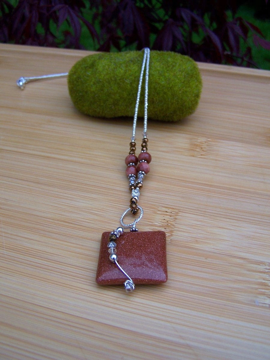 Fair And Square Goldstone Pendant Preview 1
