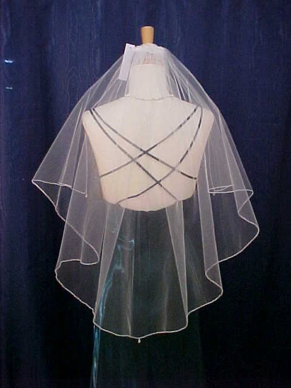 Wedding veils bridal veil White elbow length 3 Point Teardrop Drop Swarovski